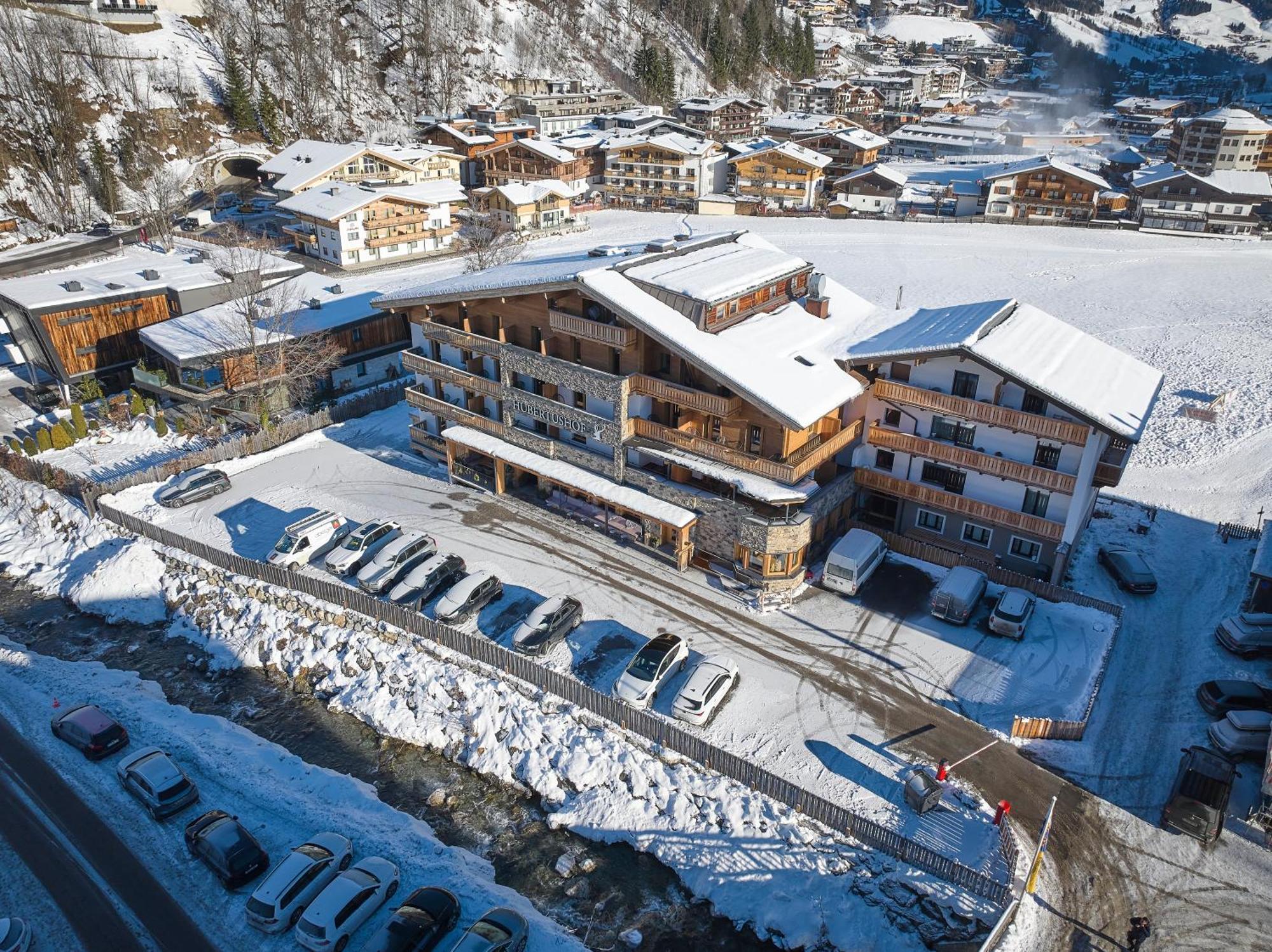 Hotel Hubertushof Saalbach-Hinterglemm Exteriér fotografie